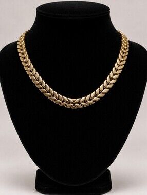 Coro Signed Dragon Spine Choker Collar Necklace -Gold & Silver